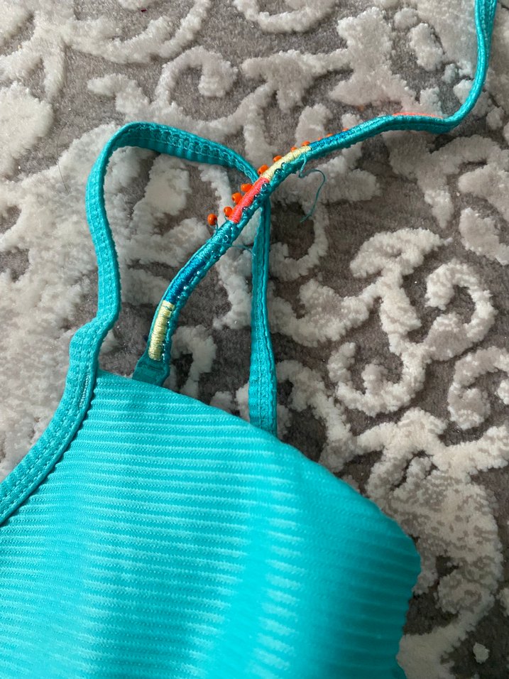 Boncuk Detaylı Turkuaz İpli Bikini Üstü - Görsel 2