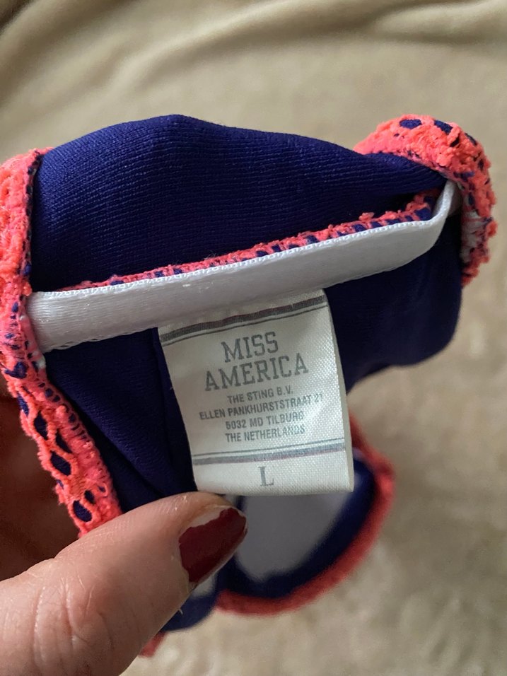 Dantelli Pembe Yılan Desenli Bikini Üstü - Görsel 3