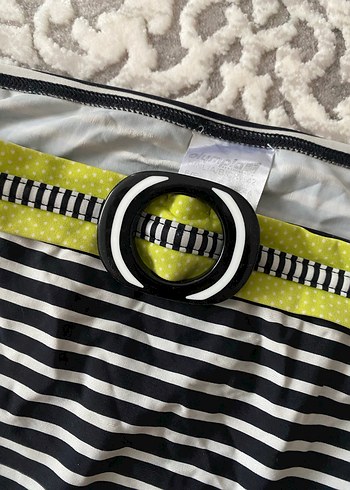 Çizgili Kemer Detaylı Kadın Bikini Altı - Görsel 2