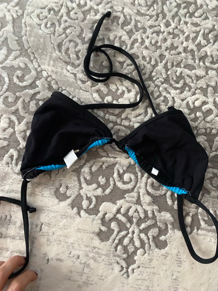 Çizgili Çok Renkli Kadın Bikini Üstü - Görsel 2