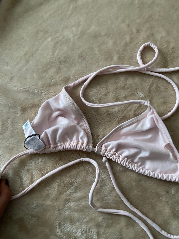 Beyaz İnce Askılı Kadın Bikini Üstü - Görsel 3