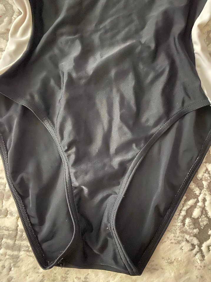 Siyah Beyaz İnce Askılı Kadın Mayo - Görsel 2