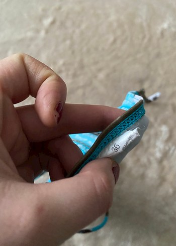 Turkuaz Bağcıklı Mini Bikini Üstü - Görsel 4