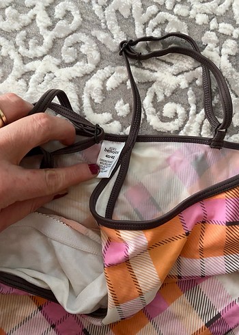 Pastel Renkli Bağlamalı Desenli İnce Askılı Bluz - Görsel 2