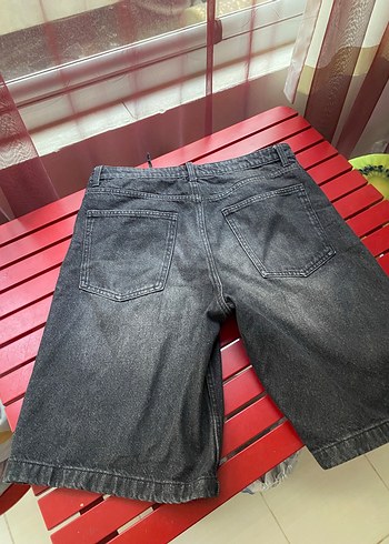 Bershka Kadın Gri Rahat Kesim Mini Denim Şort