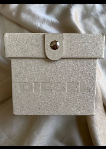 Beden Diesel Camel Parlak Erkek Saati 10 BAR