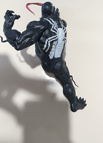 Venom Marvel Figürü