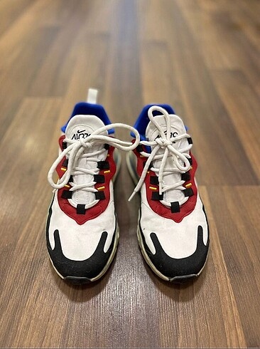 Nike ayakkabı