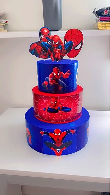 Spiderman yapay pasta