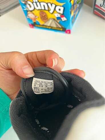 26 Beden siyah Renk Orijinal adidas spor ayakkabı