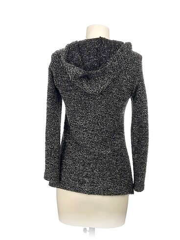 s Beden PreLoved Hırka %70 İndirimli.
