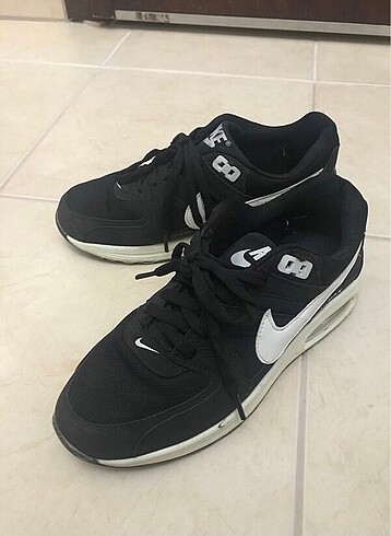 Nike ayakkabı