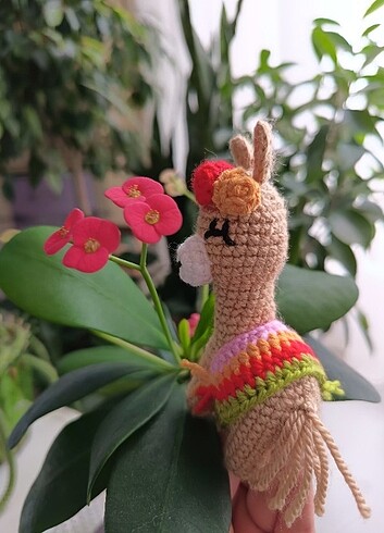  Beden Amigurumi lama oyuncak anahtarlık