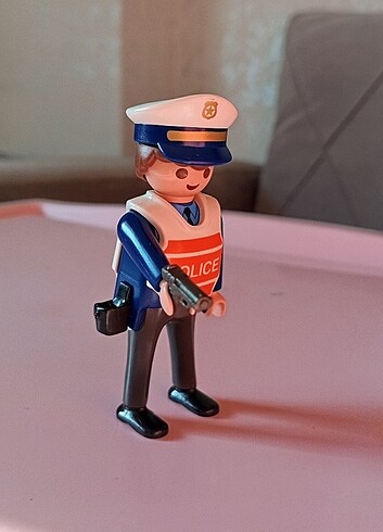 Playmobil polis figürü