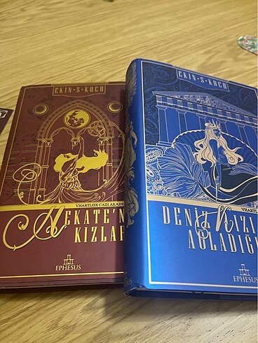 Hekatenin kızları kutulu & Deniz kızı ağladığında