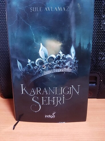 Karanlığın şehri