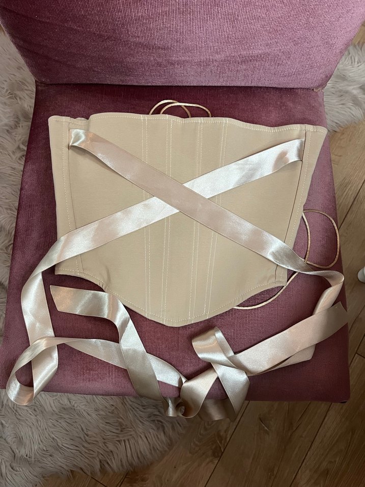 cnswoman saten ipli vizon korse büstiyer - Görsel 3