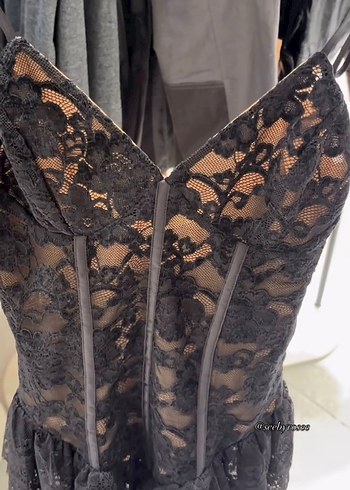 zara viral dantel peplum korse büstiyer - Görsel 6