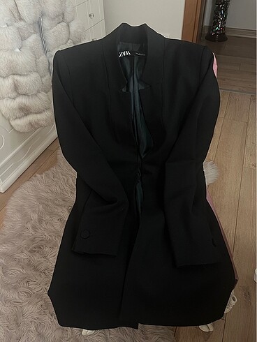 zara vatkalı blazer ceket