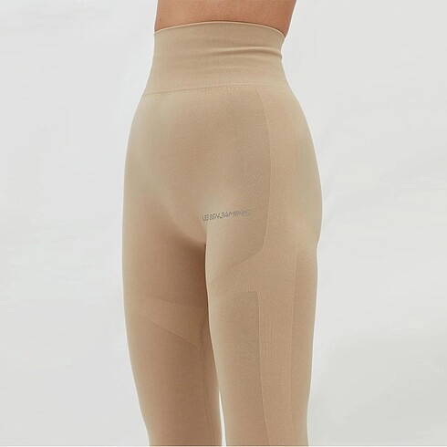 les benjamins activewear push up tayt