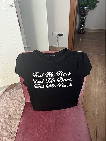 xs Beden bershka text me back baby tee