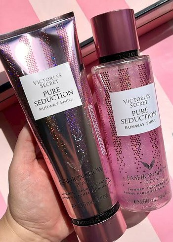 Victoria s Secret Victoria's Secret Pure Seduction Fashion Show Runway Shine Set