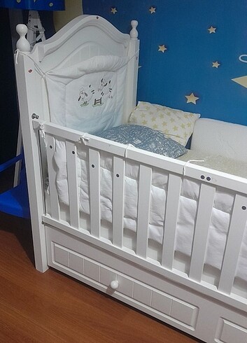 Diğer Büyüyen besik
