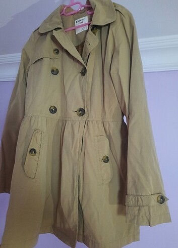 Defacto 9 10 yaş trenchcoat 