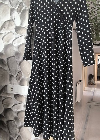Uzun Kollu Siyah Puantiyeli Pamuk Elbise - Görsel 4