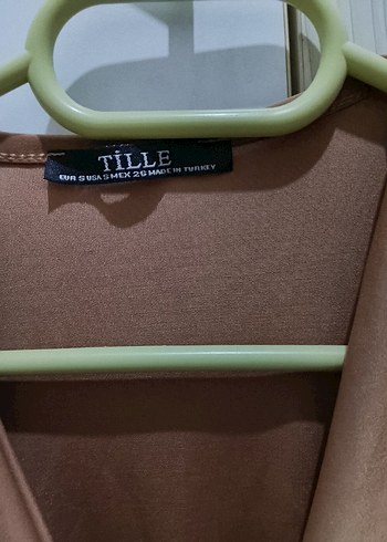 kahverengi ve siyah çok hoş bı gömlek - Görsel 2