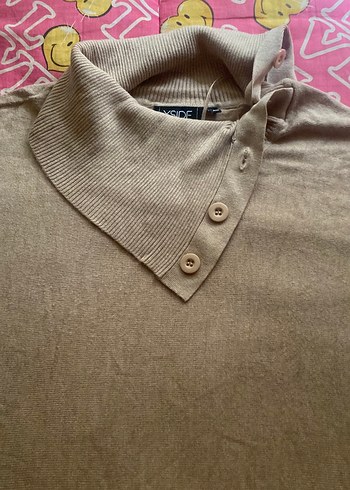 Düğmeli Bej Kısa Kollu Kadın Kazak - Görsel 2