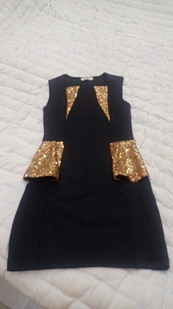 Siyah pul detaylı mini elbise 