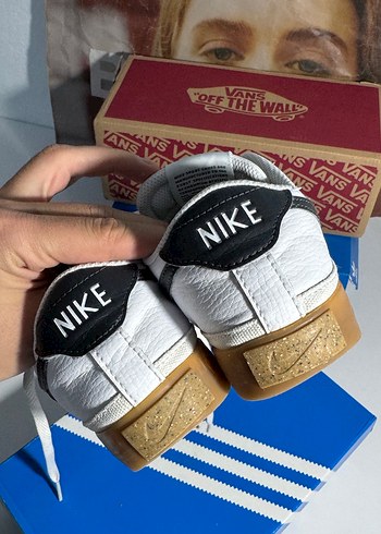 37,5 Beden beyaz Renk nike Beyaz Spor Ayakkabı Stiletto Topuklu