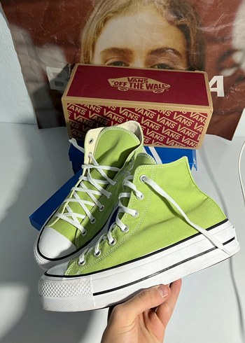 Converse 40