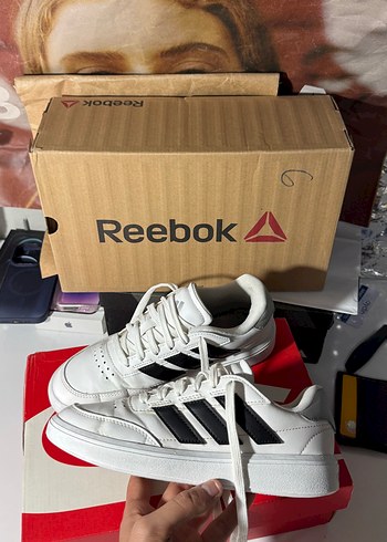 36 Beden beyaz Renk Kadın Beyaz Spor Ayakkabı Zebra Desenli Velcro ADİDAS