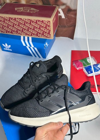 adidas Siyah Bağcıklı Erkek Koşu ve Antrenman Ayakkabısı - Görsel 4