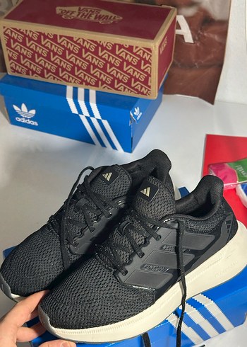 adidas Siyah Bağcıklı Erkek Koşu ve Antrenman Ayakkabısı - Görsel 9
