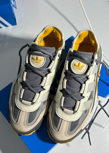 adidas Sarı-Gri Bağcıklı Erkek Spor Ayakkabı - Görsel 3