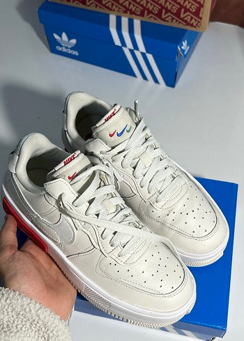 nike air force 1 Beyaz Bağcıklı Blok Topuklu Spor Ayakkabı - Görsel 4