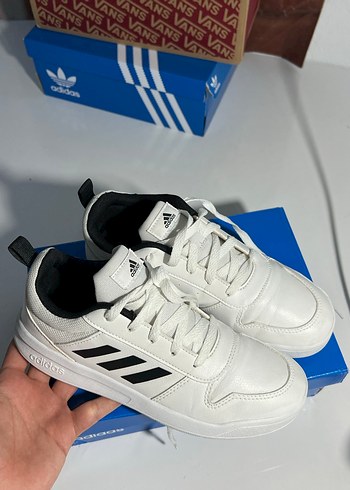 Beyaz Adidas Kadın Spor Ayakkabı - Görsel 5