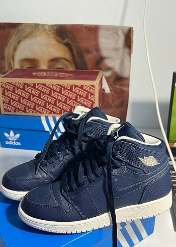 nike jordanLacivert Yılan Desenli Erkek Spor Ayakkabı - Görsel 4