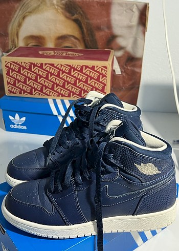 nike jordanLacivert Yılan Desenli Erkek Spor Ayakkabı - Görsel 5