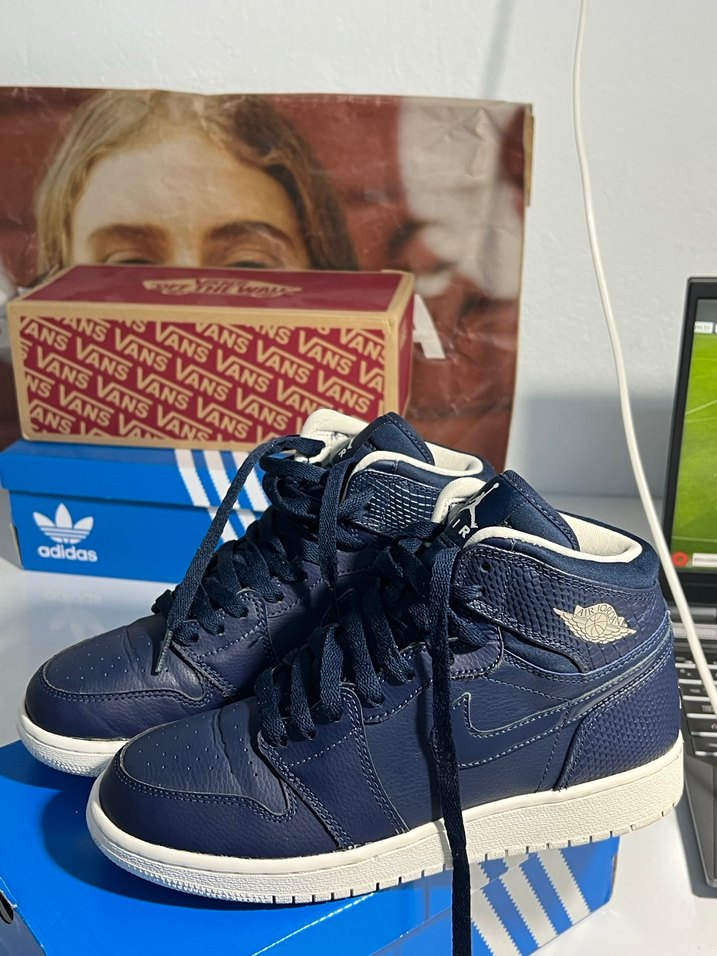 nike jordanLacivert Yılan Desenli Erkek Spor Ayakkabı - Görsel 4