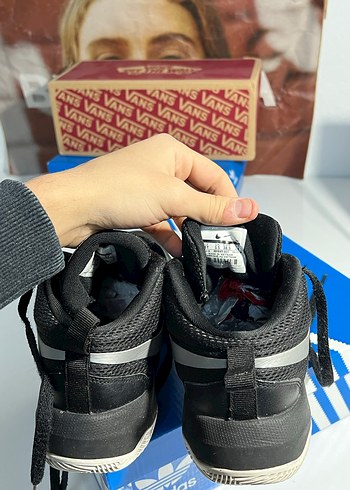 Erkek Çocuk Siyah Nike Spor Ayakkabı - Görsel 5