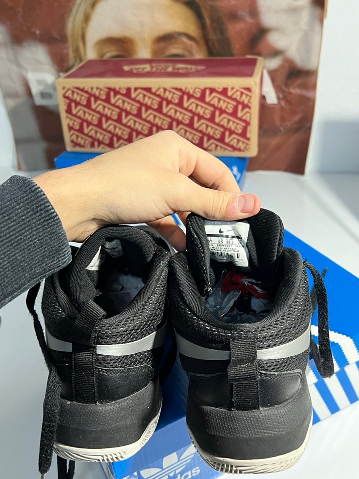 Erkek Çocuk Siyah Nike Spor Ayakkabı - Görsel 5