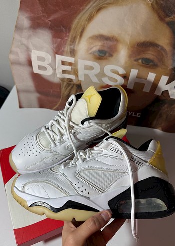 Nike Beyaz Kadın Spor Ayakkabısı