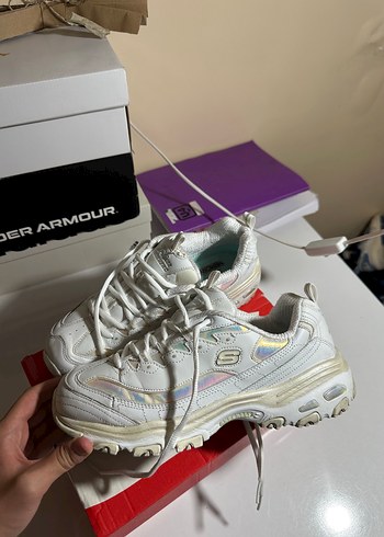 Skechers ürünü
