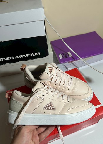 Adidas ürünü