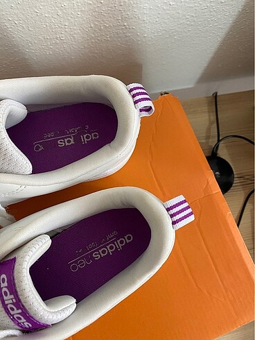 37,5 Beden beyaz Renk adidas spor ayakkabı