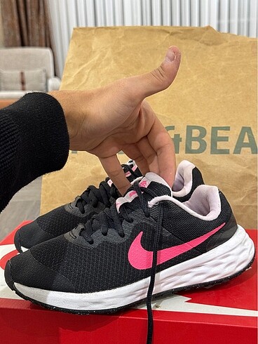 nike spor ayakkabı